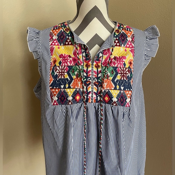 Striped Sleeveless Top with Embroidered Floral Design - Size: Large - Picture 2 of 6